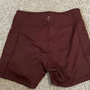 Zyia fig light n tight shorts